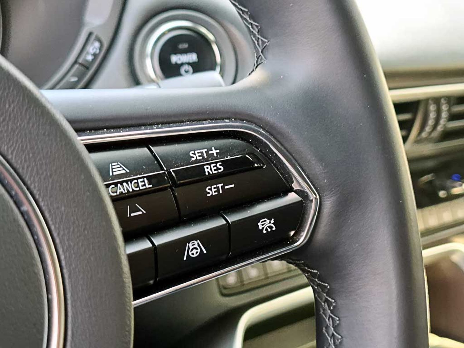 MAZDA CX-60 (IN) 3.3 PREMIUM SPORT AT 4X4 HIBRIDO 2025 - Imagen 19 de 20