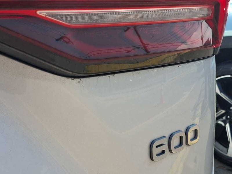 DFSK 600 PHEV 1.5 ELITE AT HIBRIDO 2025 - Imagen 7 de 17