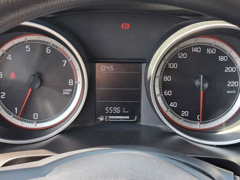 Suzuki SWIFT 1.2 GL MT 2024 - Imagen 11 de 20