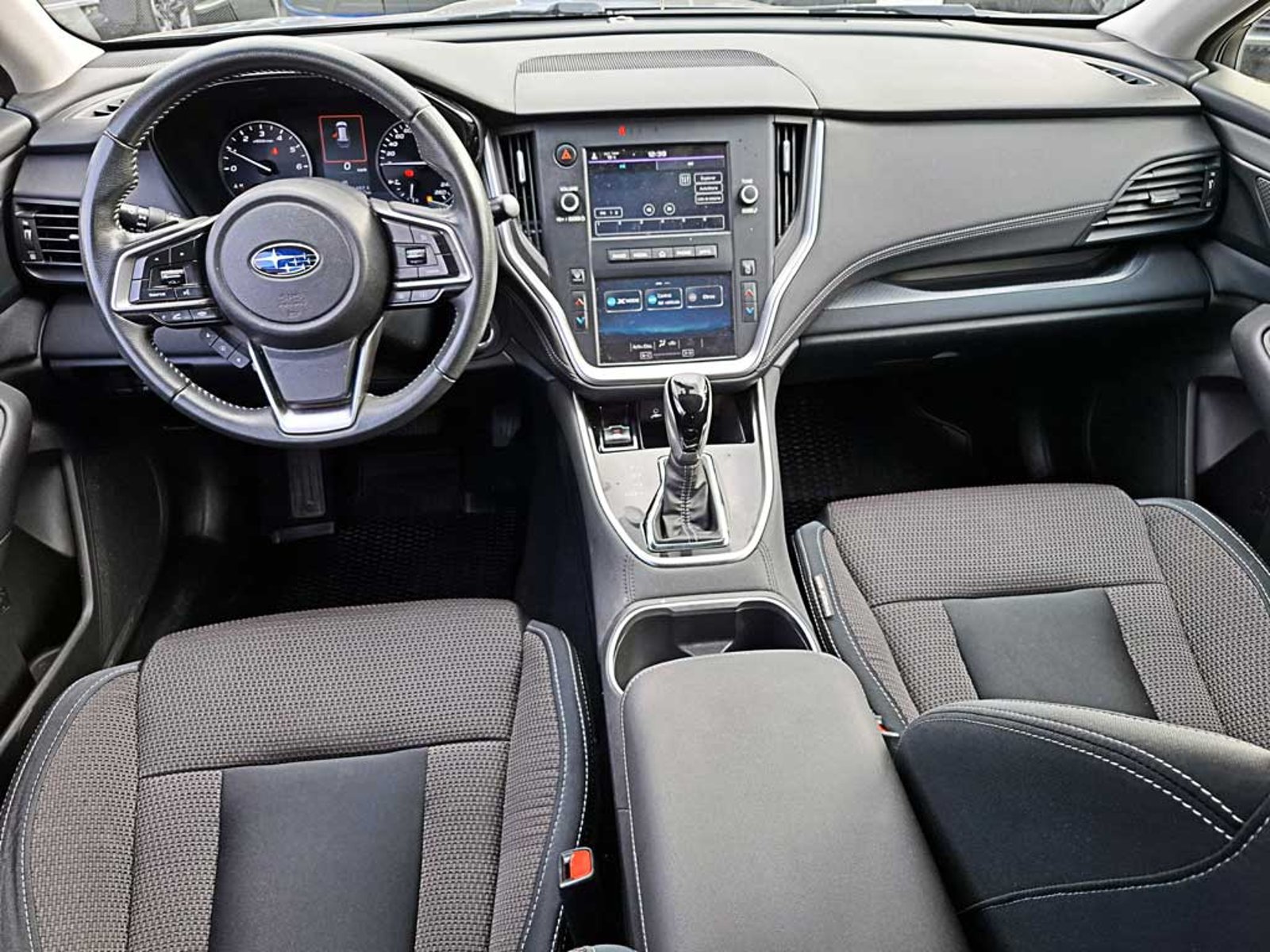 Subaru OUTBACK 2.5 AWD XS AT 4X4 2021 - Imagen 13 de 20