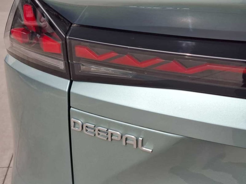 Deepal S07 0.0 REEV AT ELECTRICO 2026 - Imagen 8 de 19