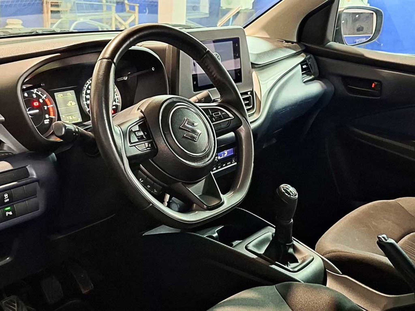 Suzuki BALENO 1.5 GLS MT 2024 - Imagen 13 de 20