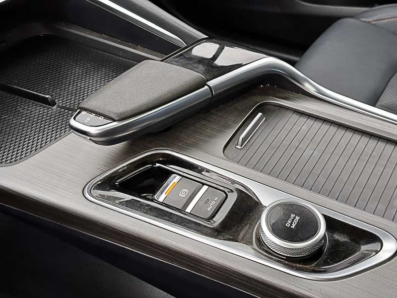 Changan UNI-T 1.5 LUXURY 2024 - Imagen 8 de 20