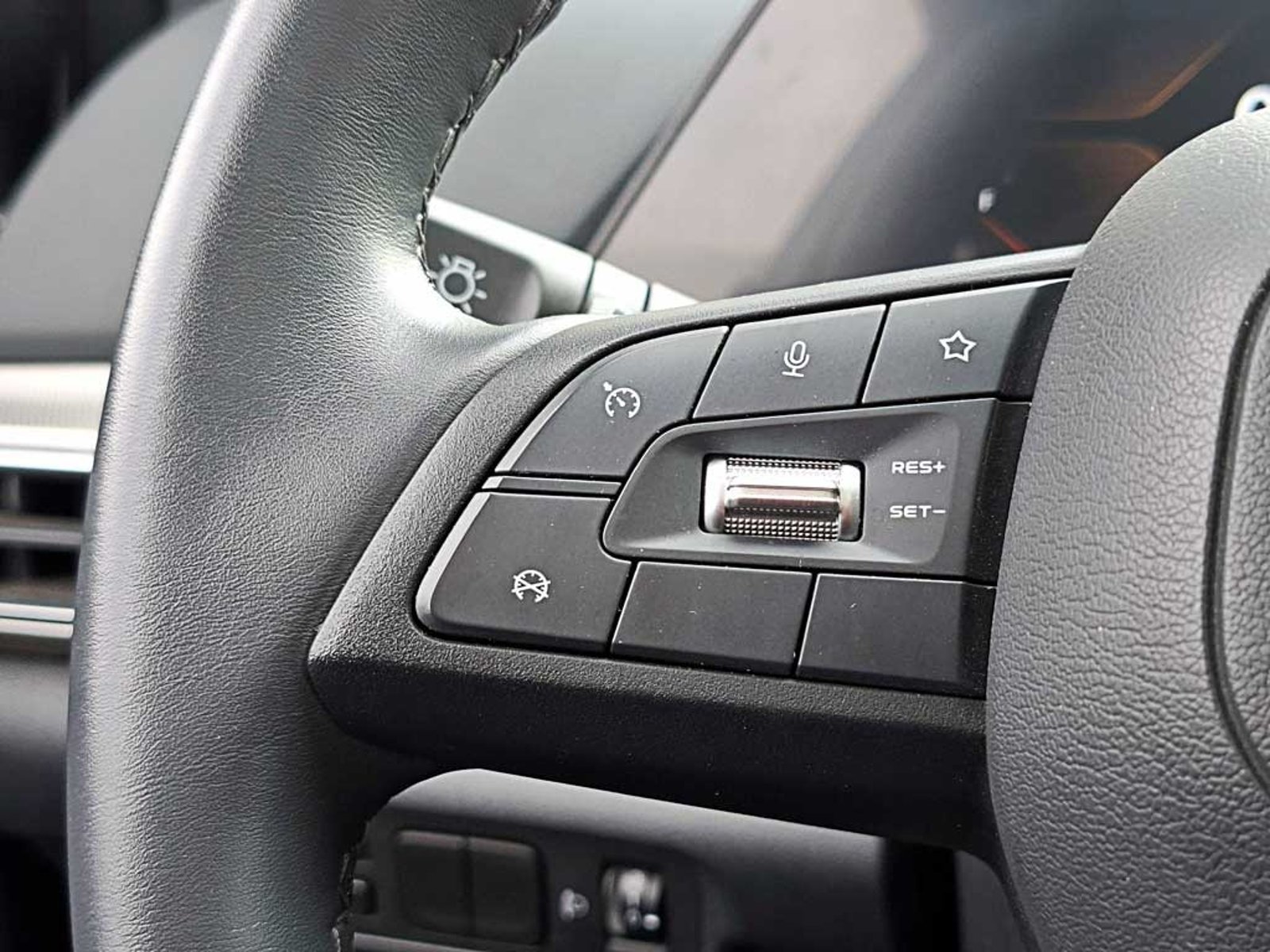 Changan UNI-T 1.5 LUXURY AT 2024 - Imagen 16 de 20