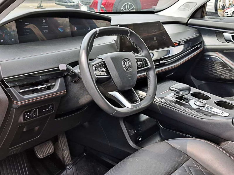 Changan UNI-K 2.0 T LUXURY AT 2024 - Imagen 11 de 20