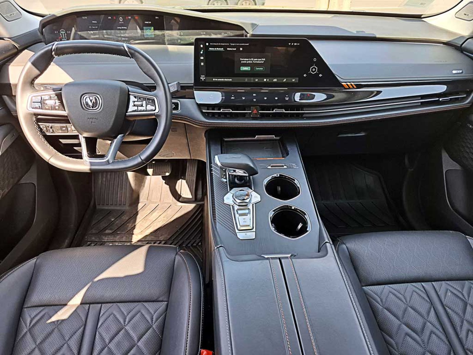 Changan UNI-K 2.0 T LUXURY AT 2025 - Imagen 12 de 20