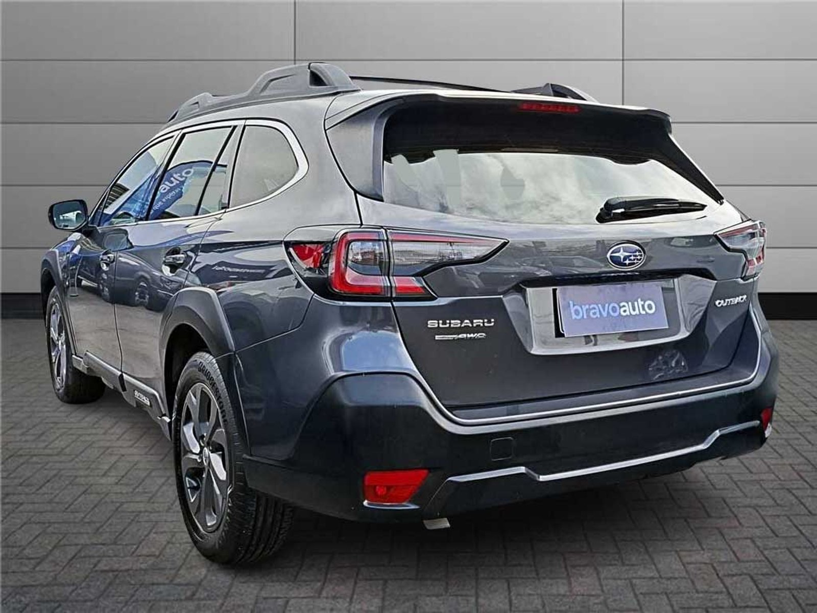 Subaru OUTBACK 2.5 AWD XS AT 4X4 2021 - Foto 2 de 20