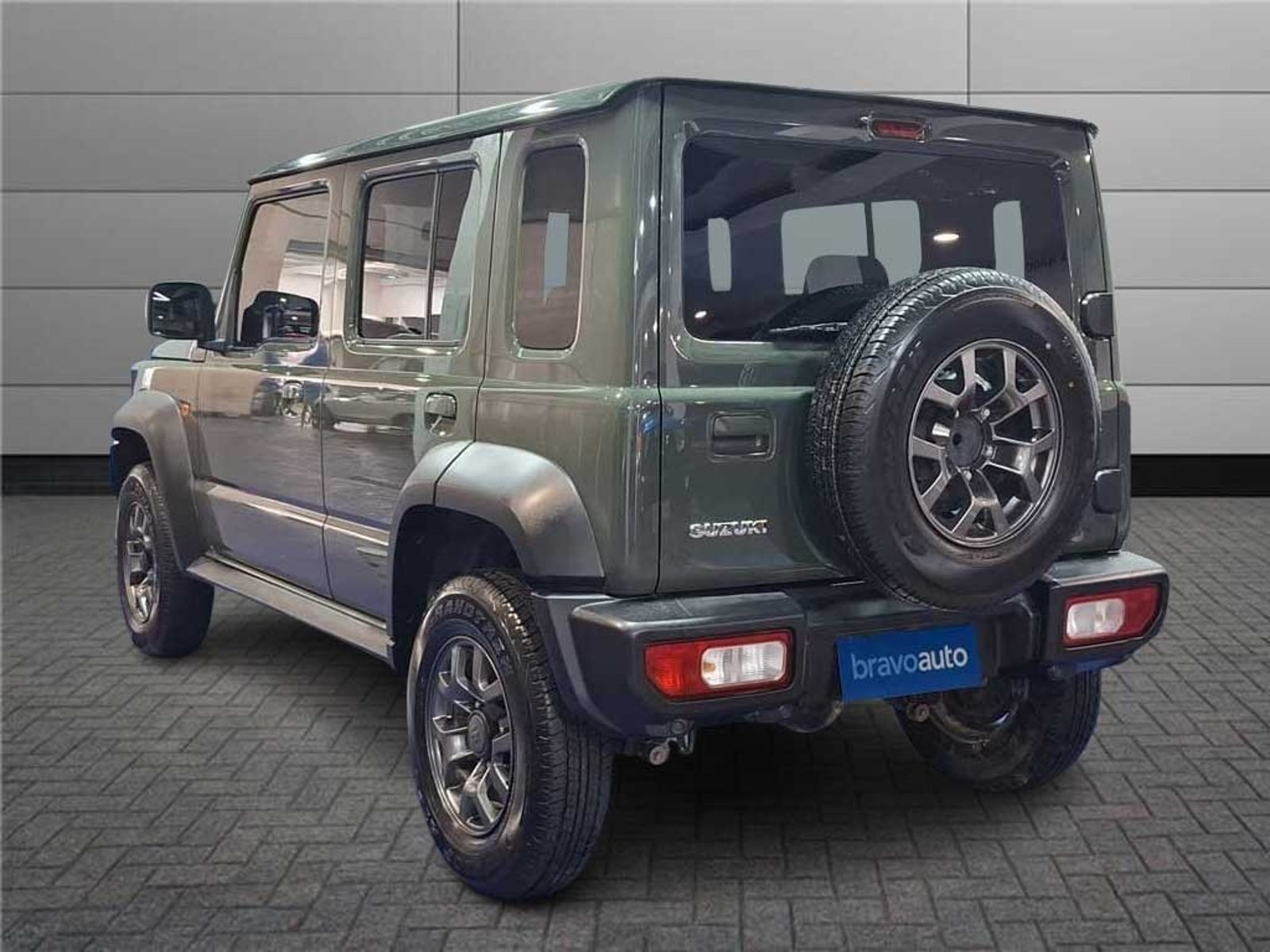 Suzuki JIMNY 1.5 GLX MT 4X4 2024 - Foto 2 de 20