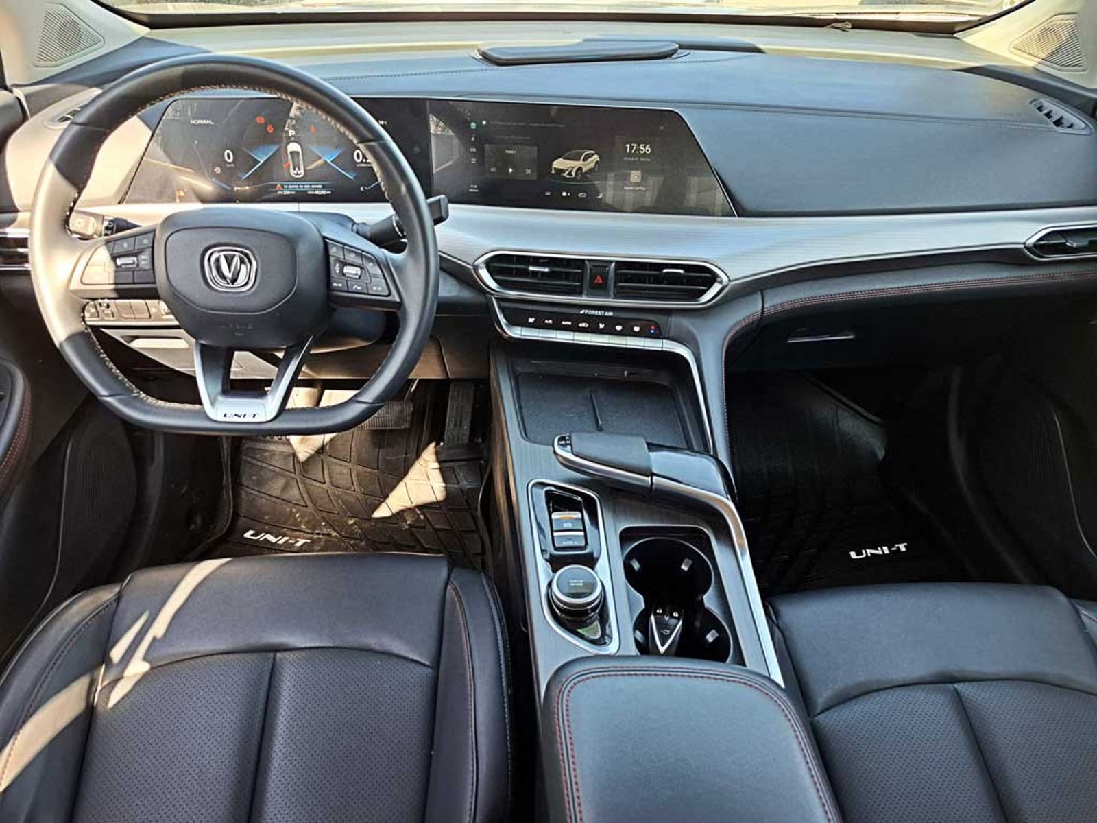Changan UNI-T 1.5 LUXURY AT 2024 - Imagen 12 de 20