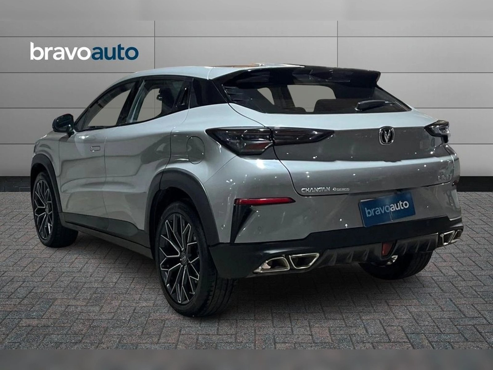 CHANGAN UNI-T 1.5 ELITE AT 2024 - Imagen 3 de 18