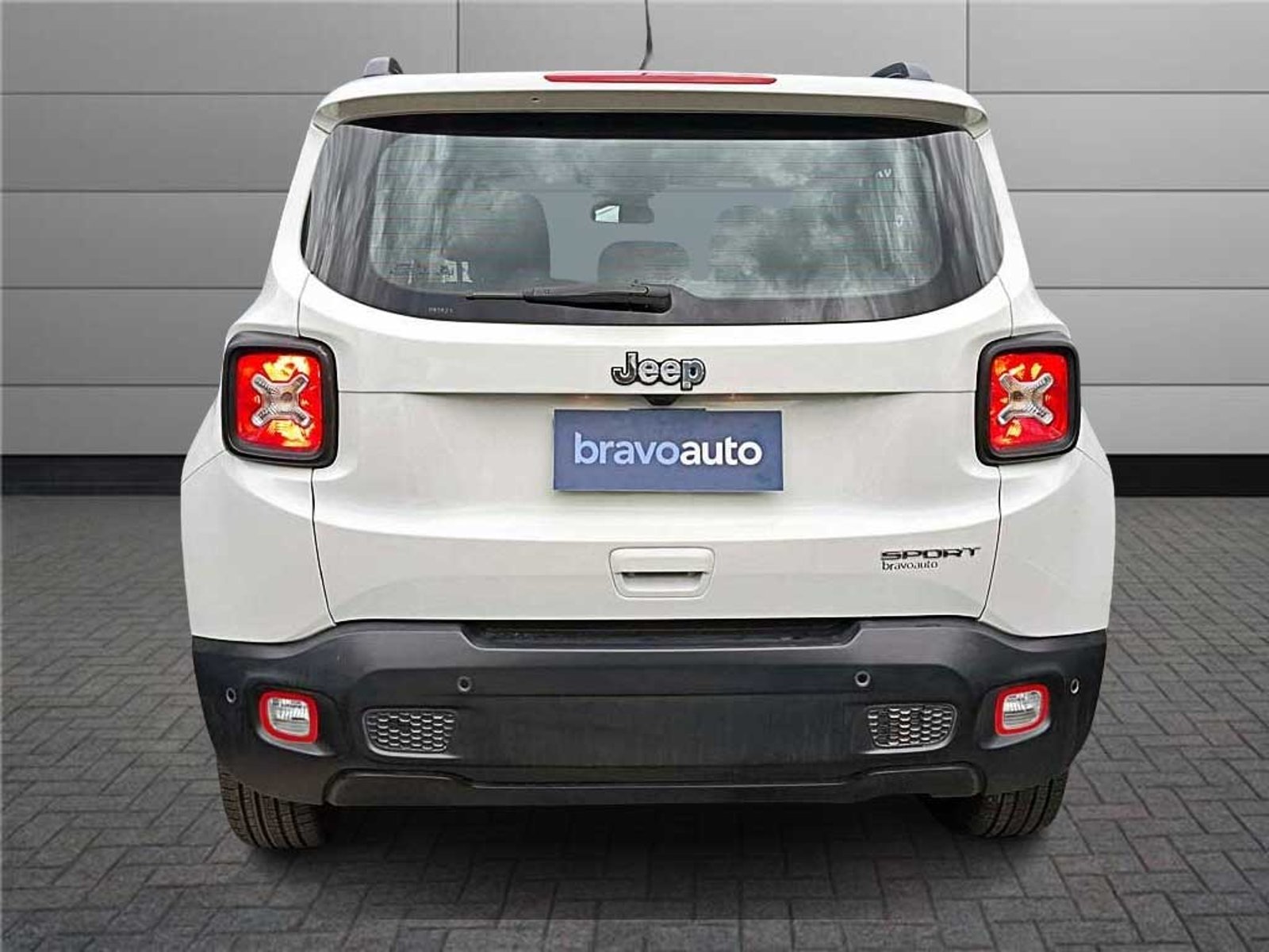 Jeep RENEGADE 1.8 SPORT LX MT 2022 - Imagen 3 de 20