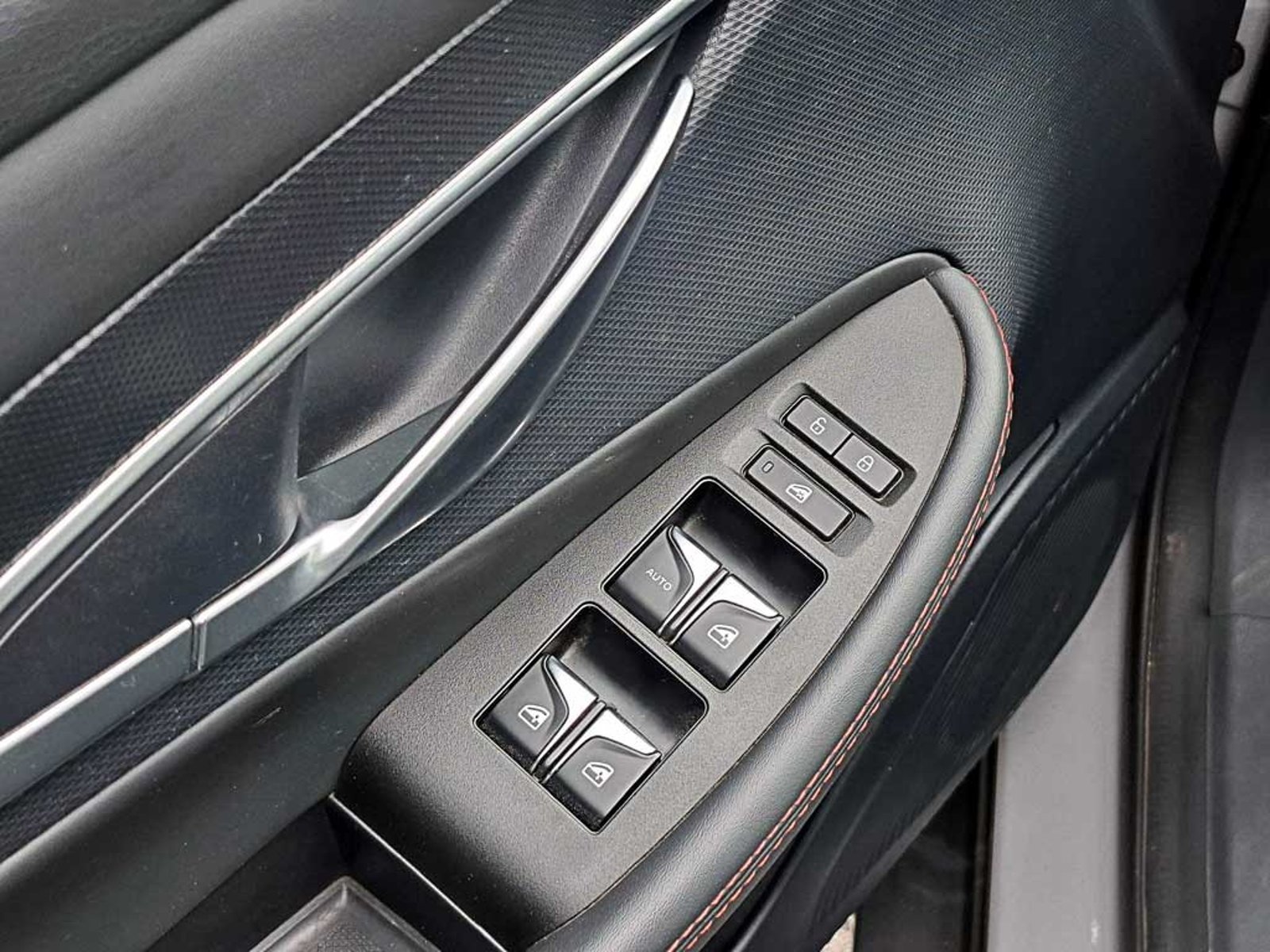 Changan UNI-T 1.5 LUXURY AT 2024 - Imagen 11 de 20