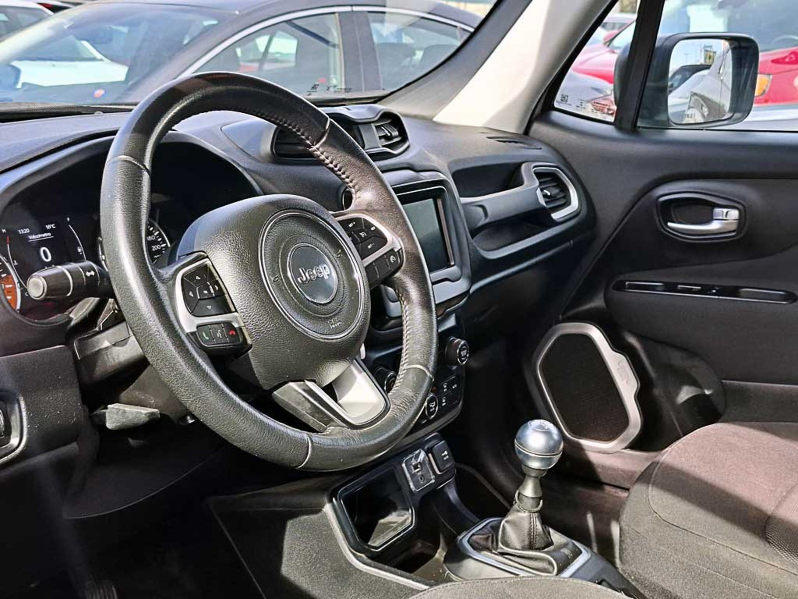 JEEP RENEGADE (IN) 1.8 SPORT LX MT 2022 - Imagen 10 de 20