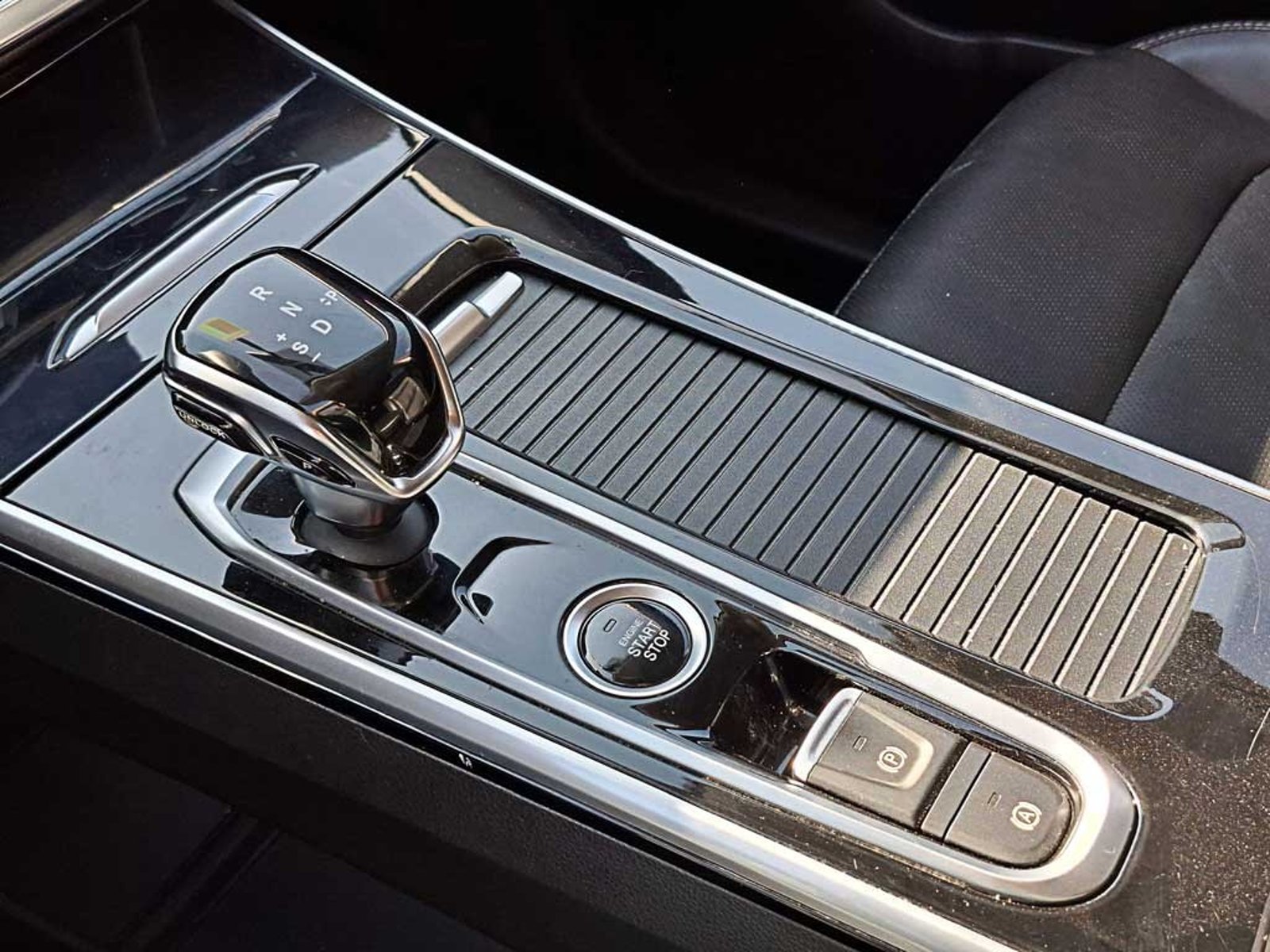 JAC JS8 1.5 LUXURY SE DCT AT 2024 - Imagen 17 de 18