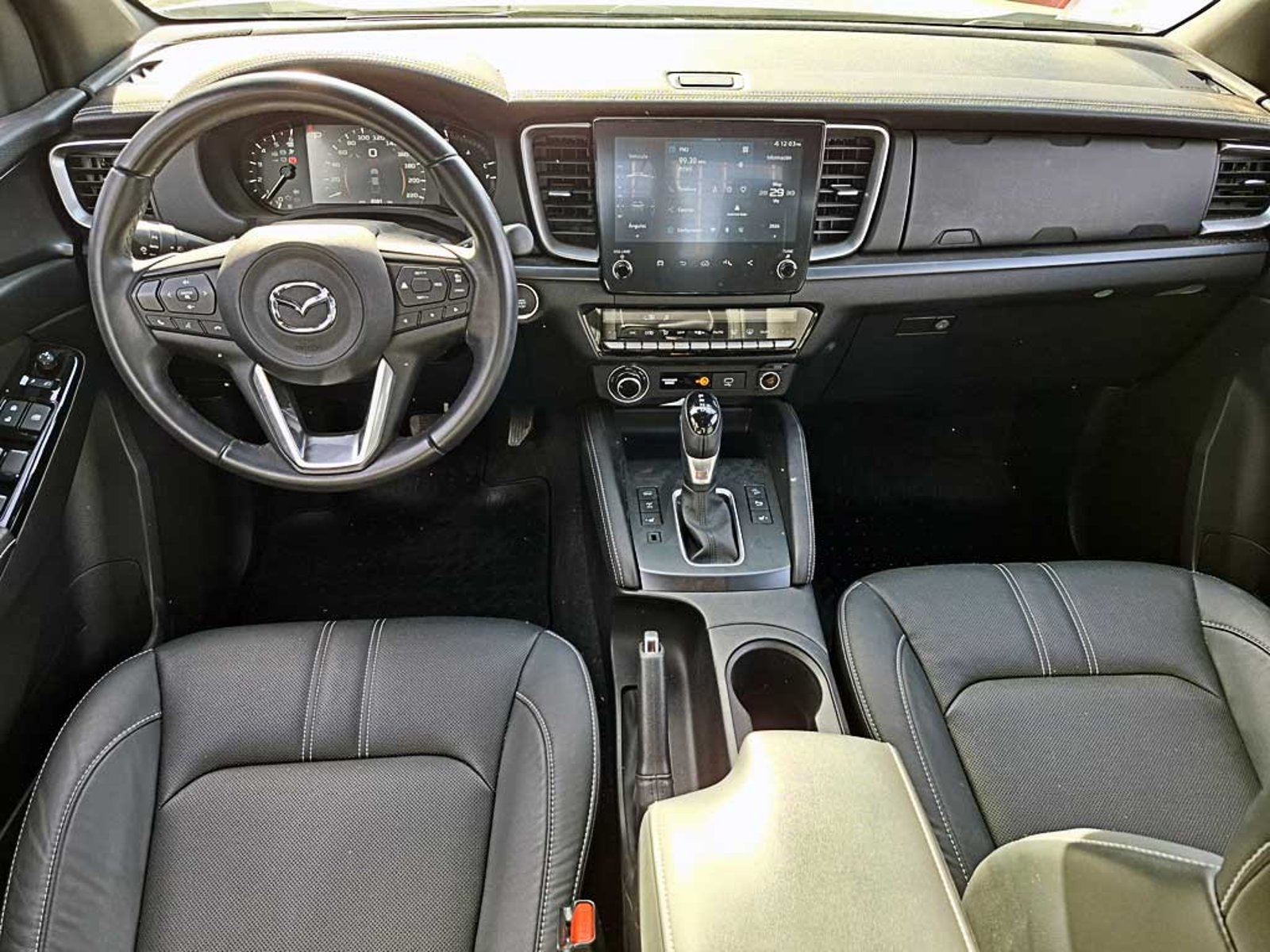 MAZDA BT-50 (IN) 3.0 DC HIGH PLUS AT 4X4 DIESEL 2025 - Imagen 15 de 20