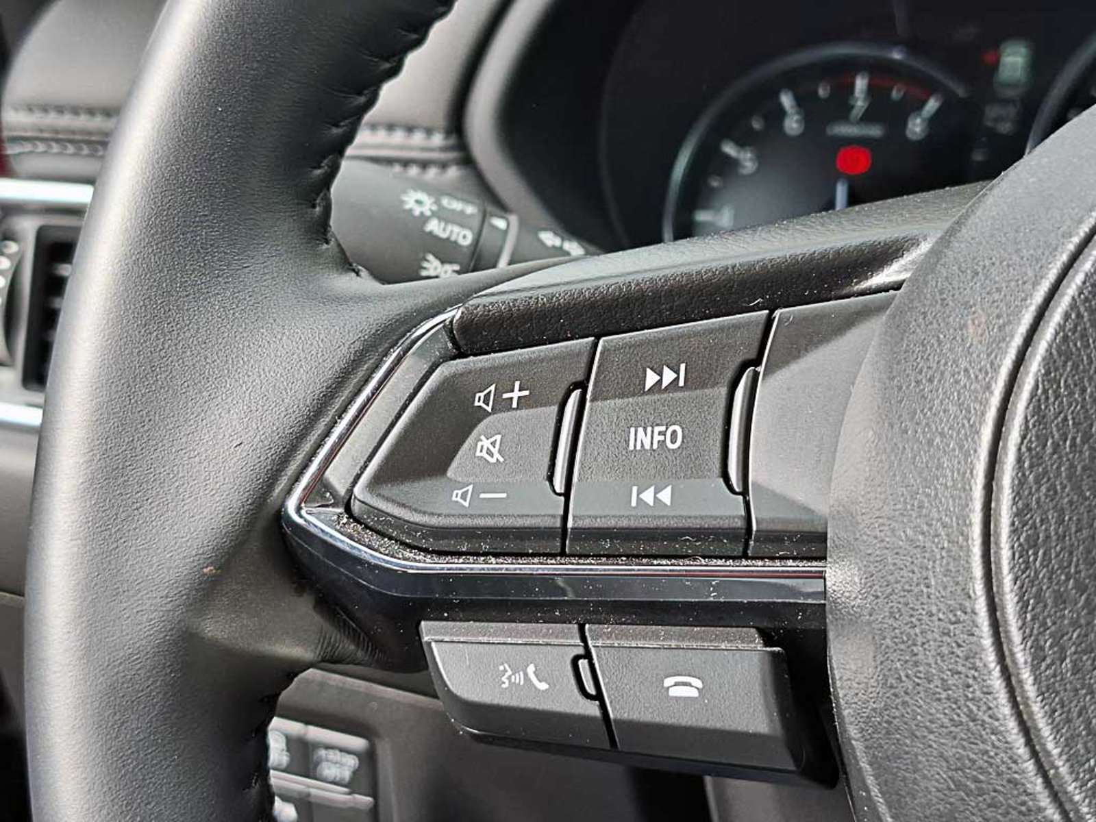 Mazda CX-5 (IN) 2.0 CORE PLUS AT 4X4 2025 - Imagen 16 de 20