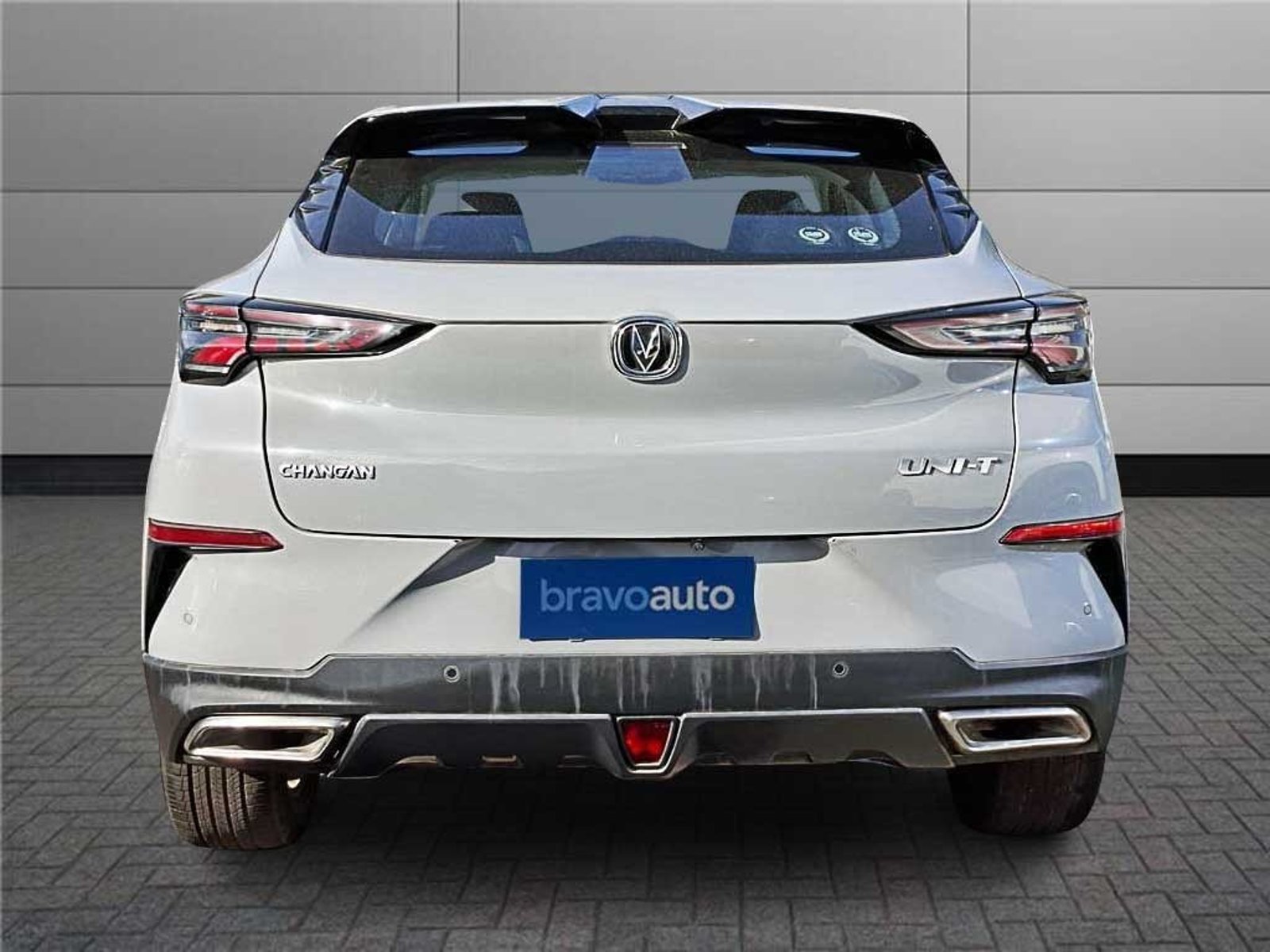 Changan UNI-T 1.5  4X2 AT 5P 2024 - Imagen 3 de 20