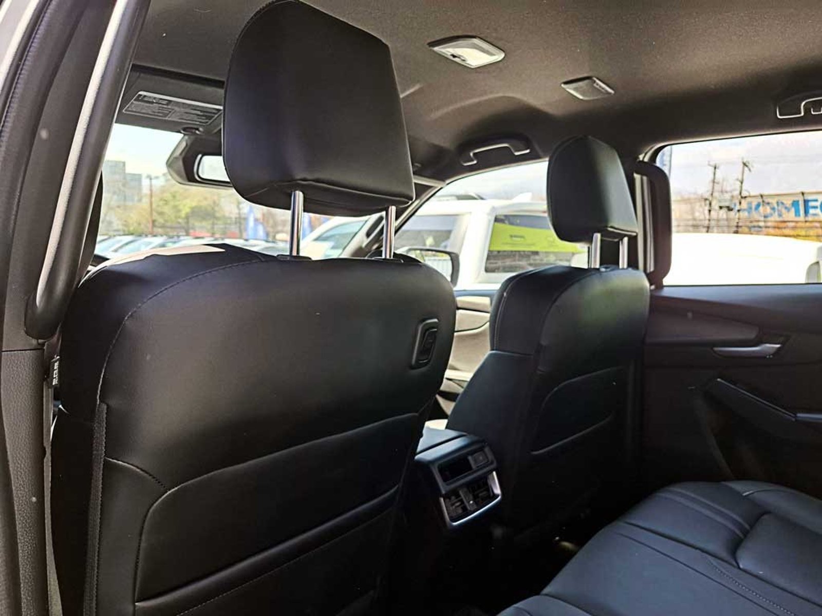 Mazda BT-50 3.0 DC HIGH PLUS AT 4X4 DIESEL 2025 - Imagen 16 de 20