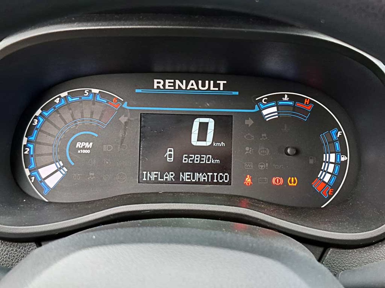RENAULT KWID (IN) 1.0 HB ZEN MT 2024 - Imagen 16 de 19