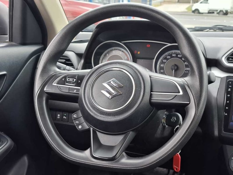 Suzuki DZIRE 1.2 GL MT 2024 - Imagen 15 de 19