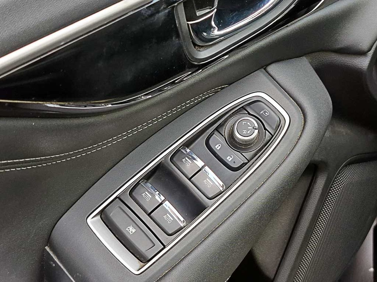SUBARU OUTBACK (IN) 2.5 TOURING GARDX AT 4X4 2022 - Imagen 11 de 20