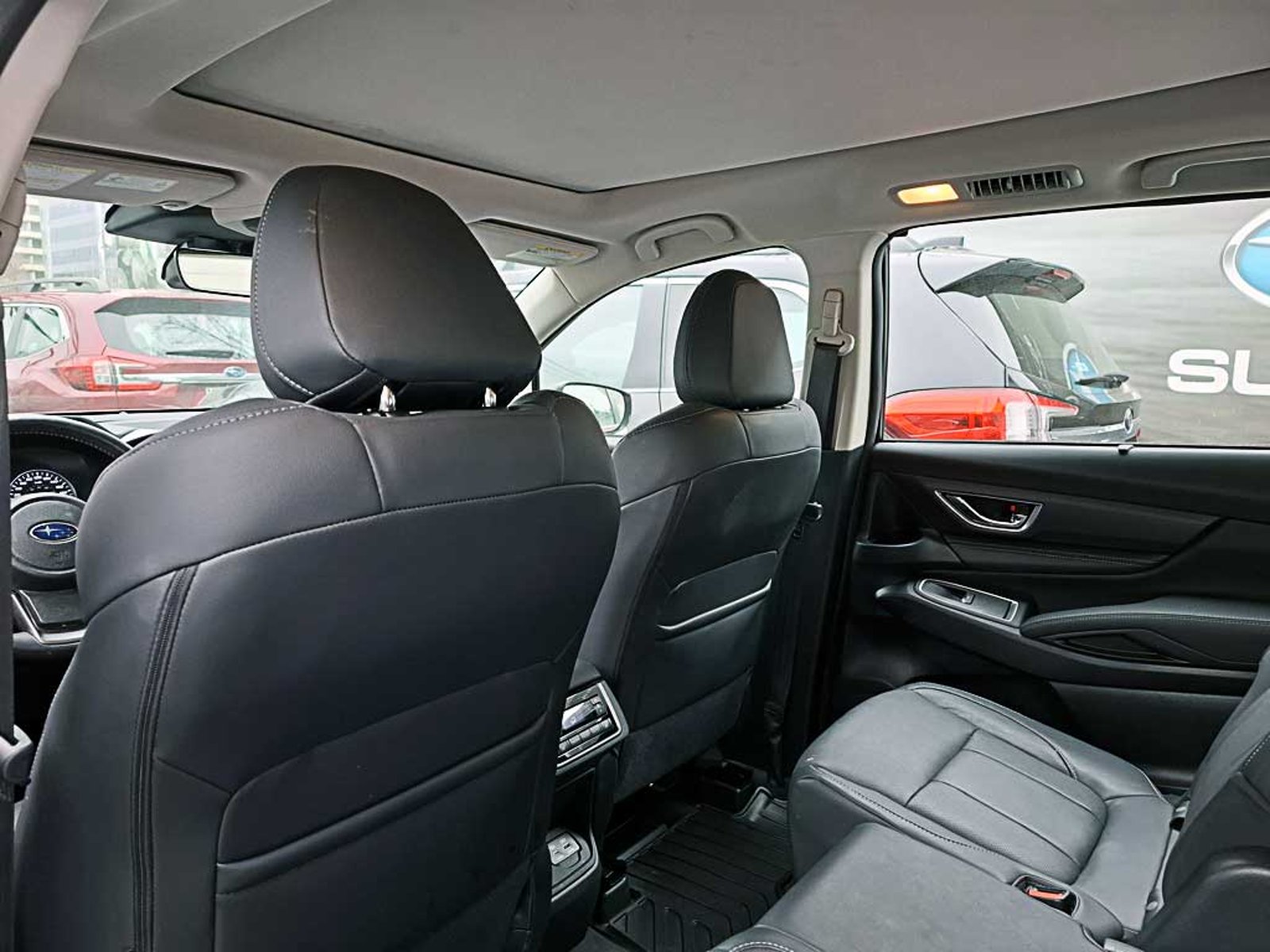 Subaru EVOLTIS (IN) 2.4 T LIMITED GARDX AT 4X4 2025 - Imagen 16 de 20