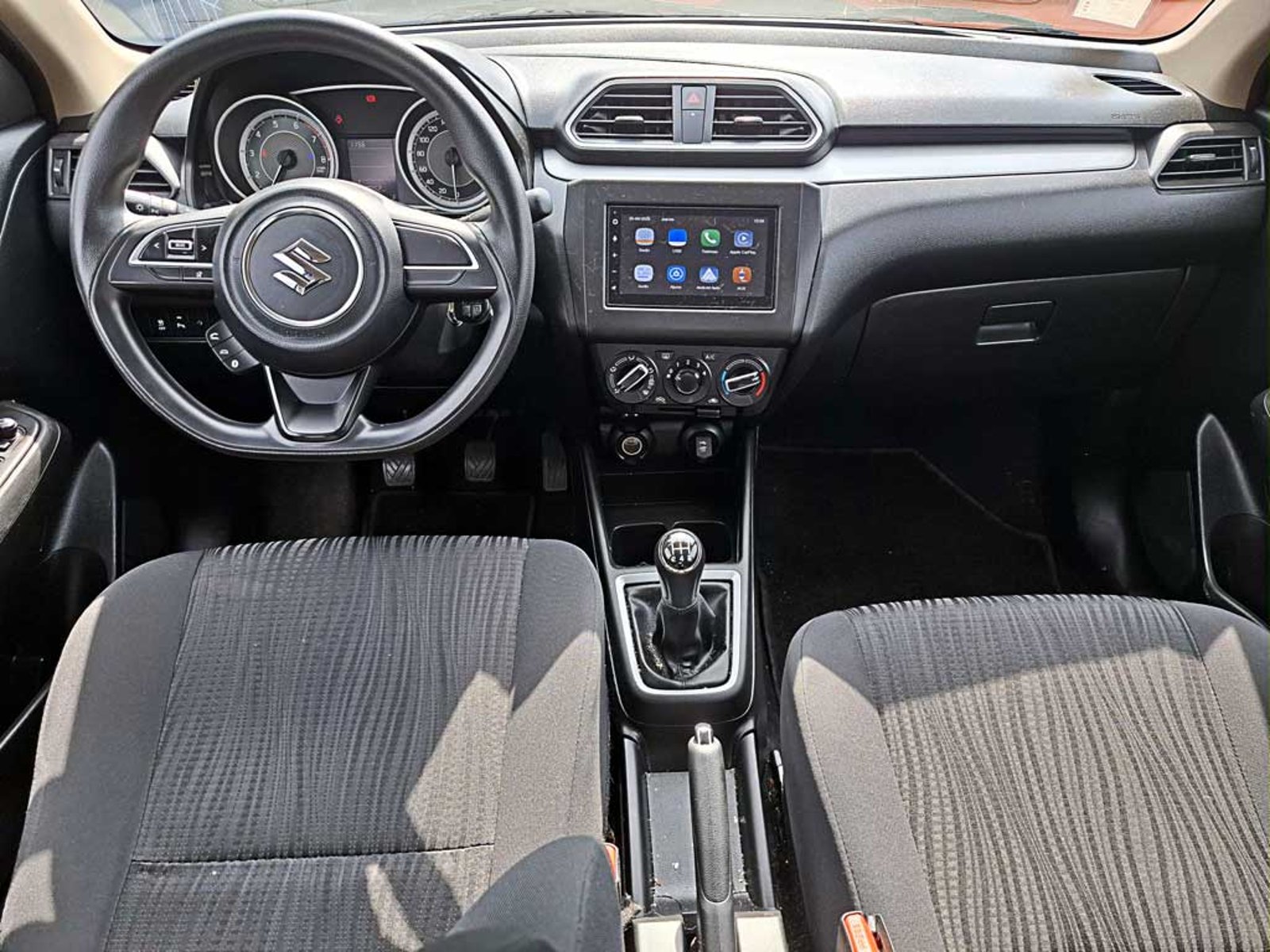 Suzuki DZIRE 1.2 GL MT 2023 - Imagen 11 de 18