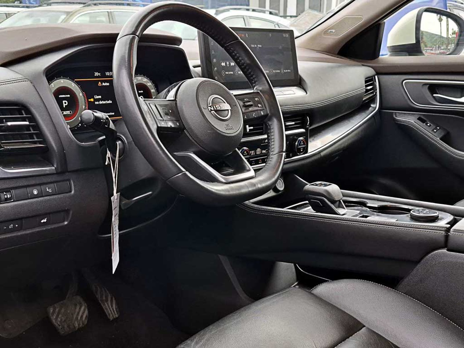 Nissan X-TRAIL 2.5 EXCLUSIVE AT 4X4 2023 - Imagen 14 de 20