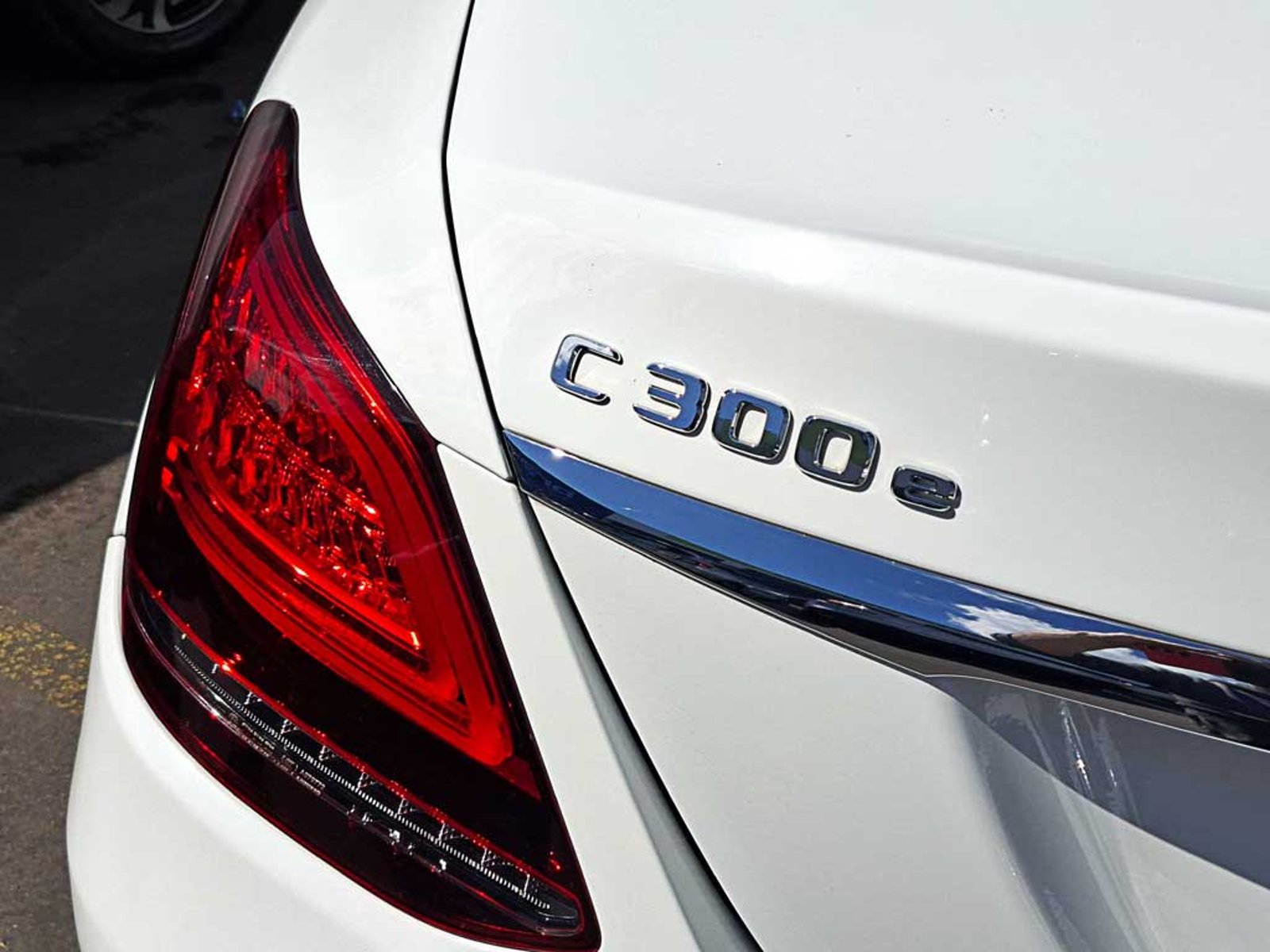 Mercedes-Benz C 300 C 300E 2.0 AT 2021 - Imagen 9 de 20