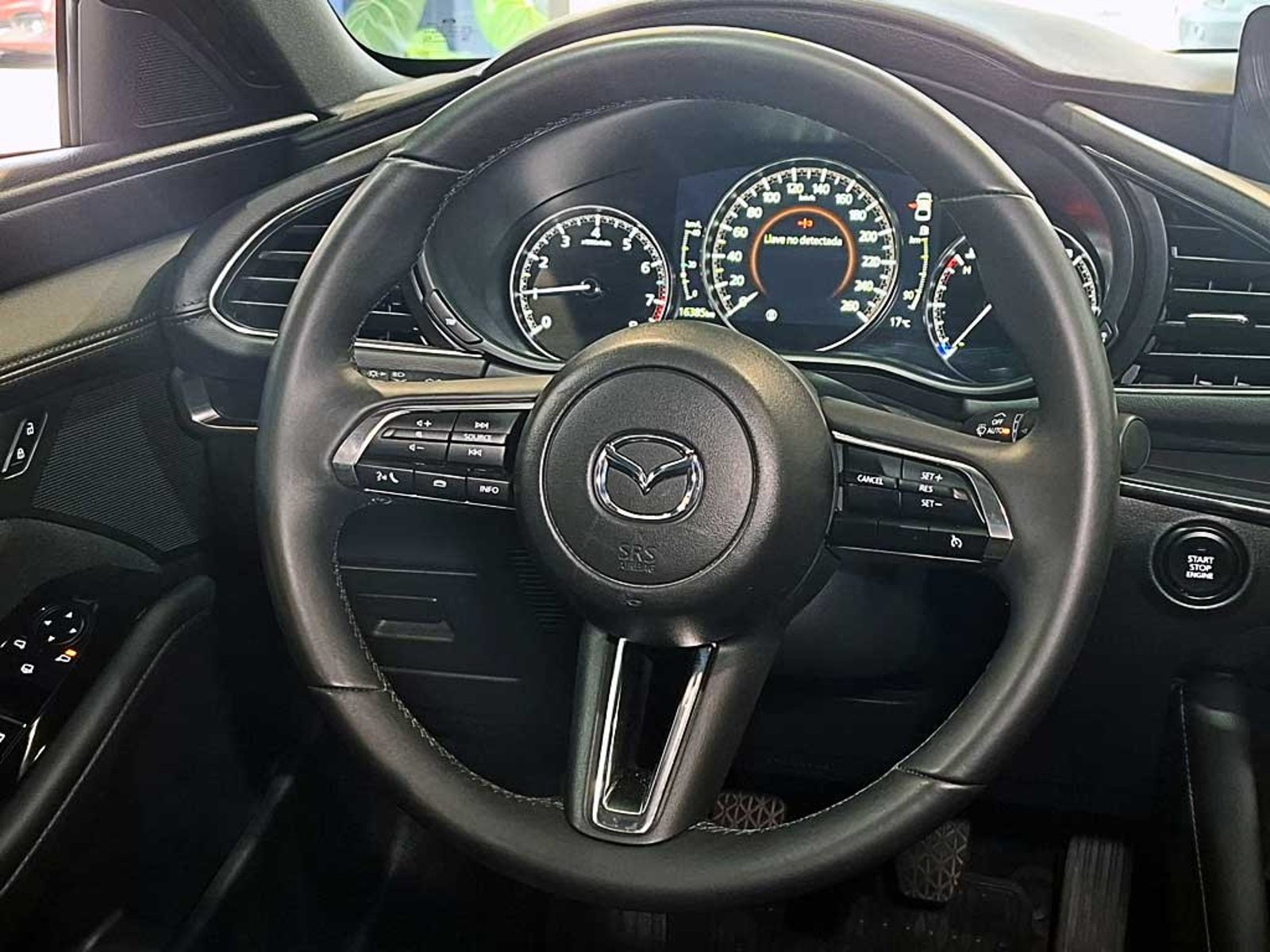 Mazda 3 SPORT 2.0 SPORT CORE MT 2025 - Imagen 10 de 20