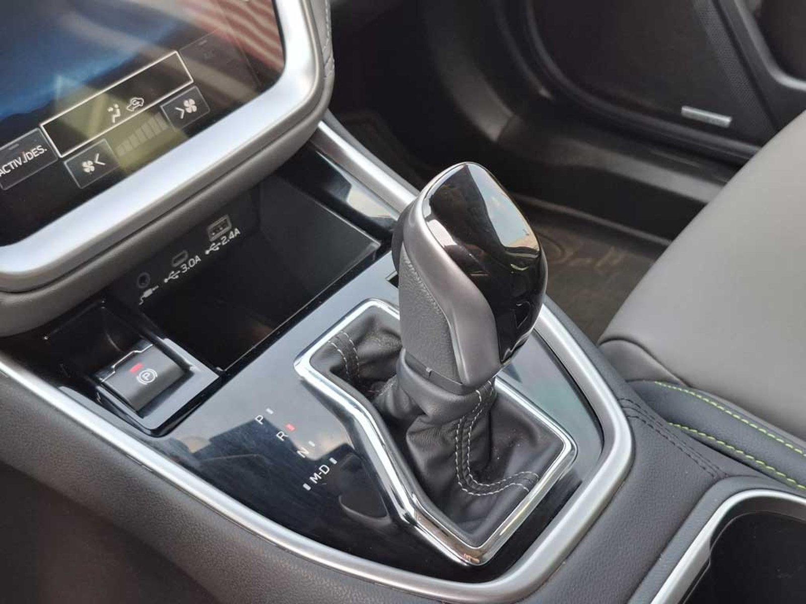 Subaru OUTBACK 2.4 T FIELD EDITION AT 4X4 2025 - Imagen 18 de 20