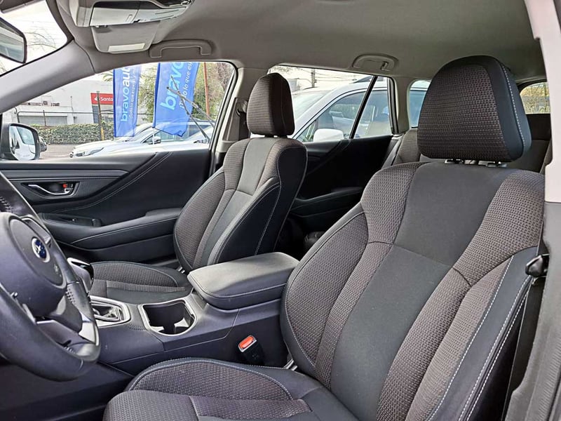 Subaru OUTBACK 2.5 AWD XS AT 4X4 2021 - Imagen 15 de 20