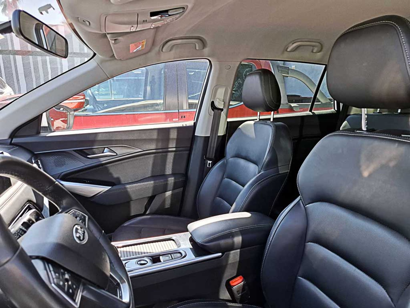 JAC JS8 1.5 LUXURY SE 6 MT 2024 - Imagen 15 de 20