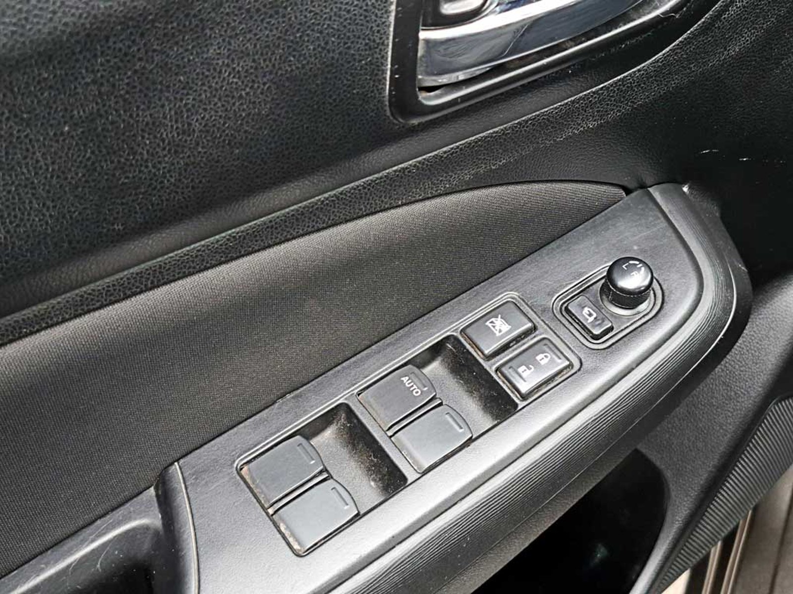 Suzuki DZIRE 1.2 GL MT 2024 - Imagen 19 de 19