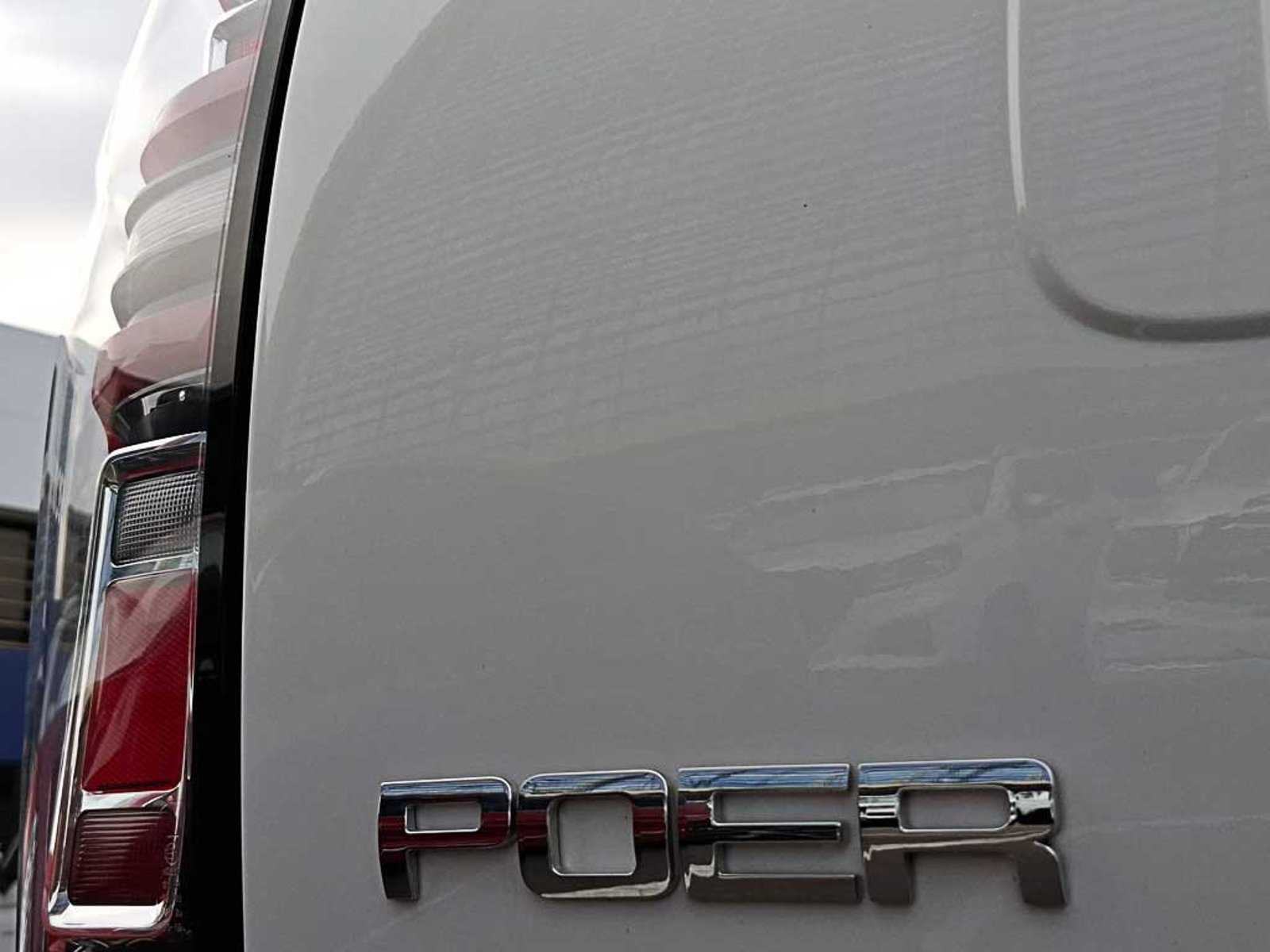 GREAT WALL POER 2.4T ELITE DIESEL 4X4 DOB. CAB. AT 4P 2026 - Imagen 10 de 20