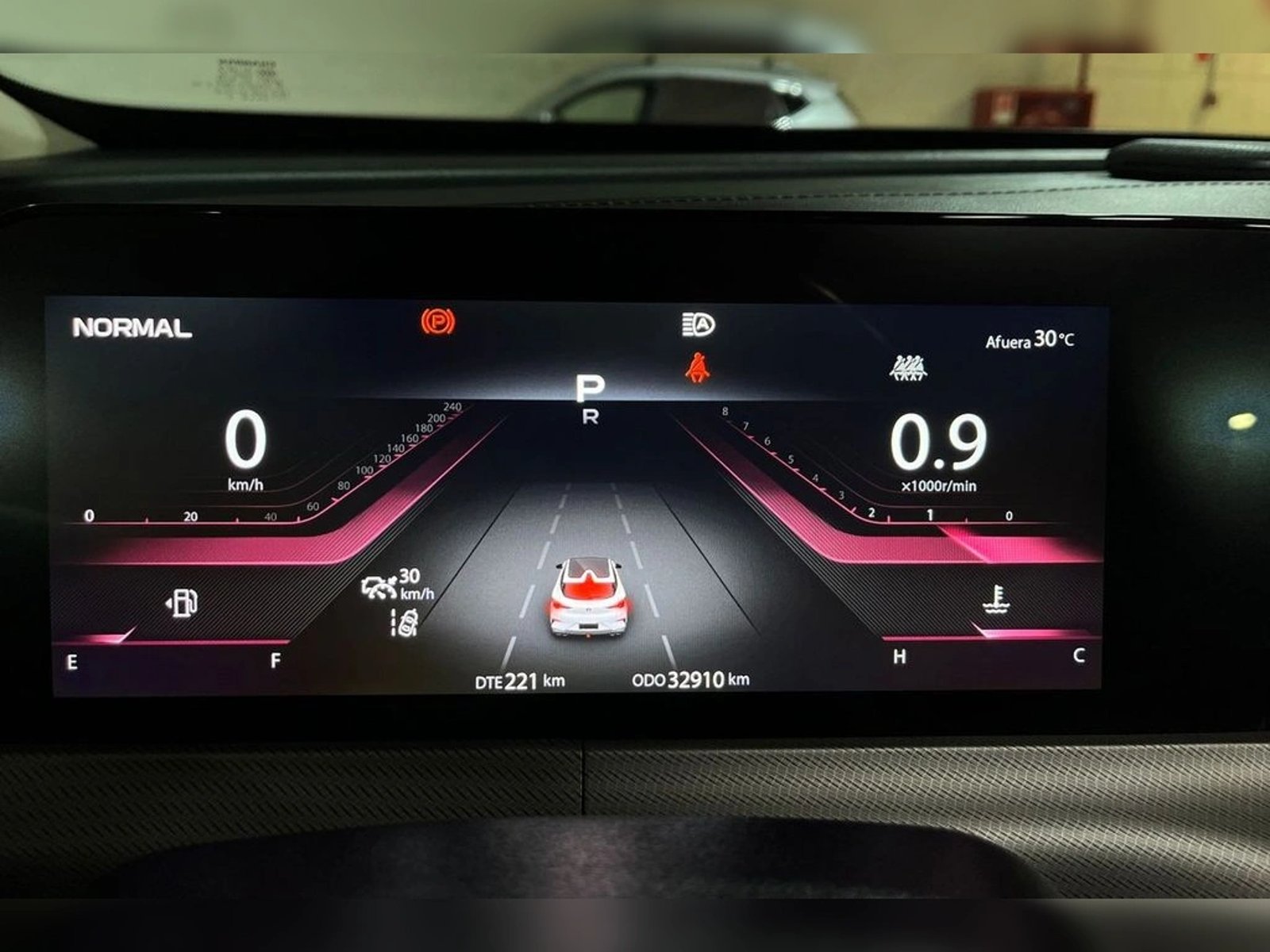 CHANGAN UNI-T 1.5 ELITE AT 2024 - Imagen 13 de 18