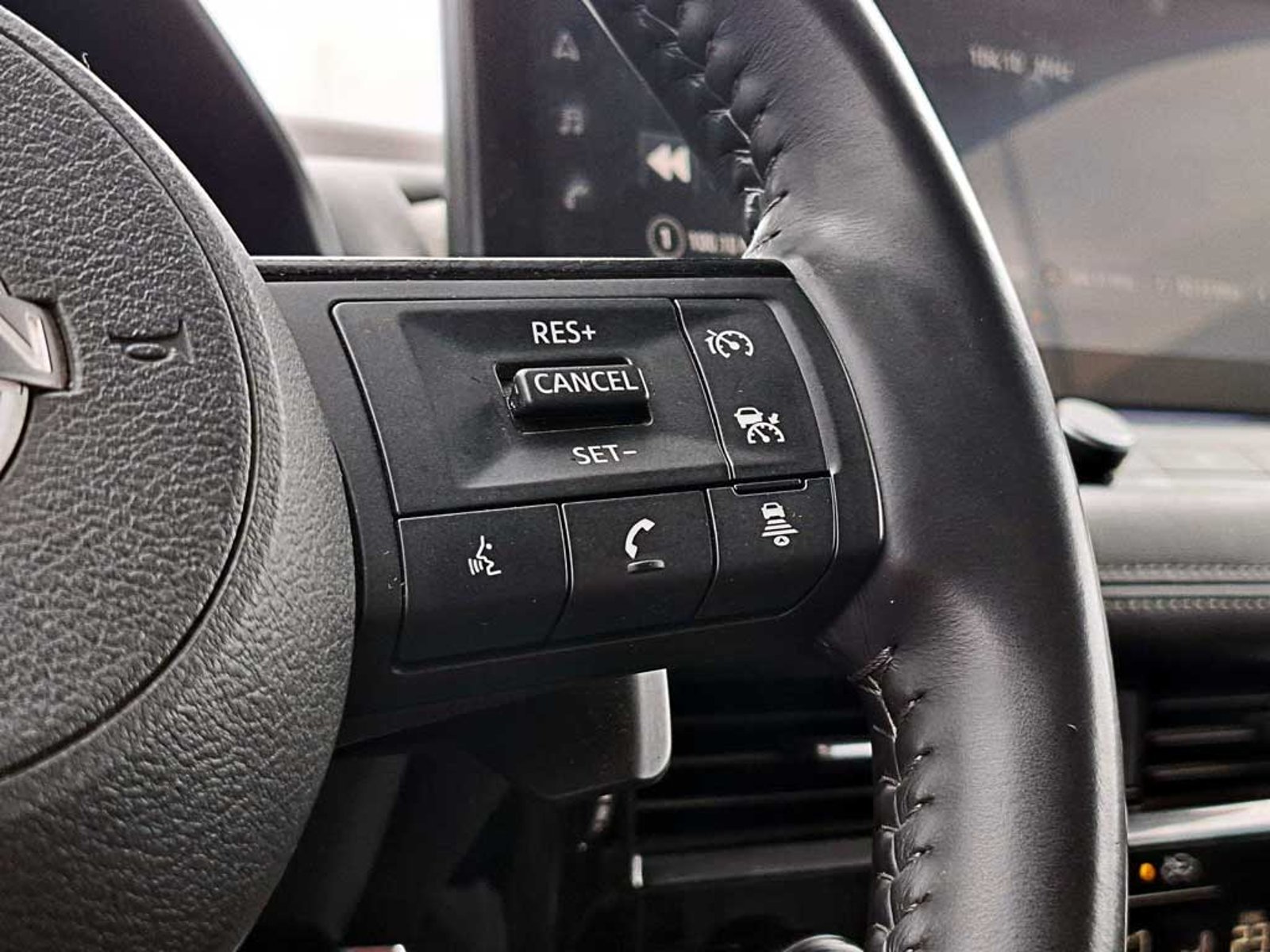 Nissan X-TRAIL 2.5 EXCLUSIVE AT 4X4 2023 - Imagen 19 de 20