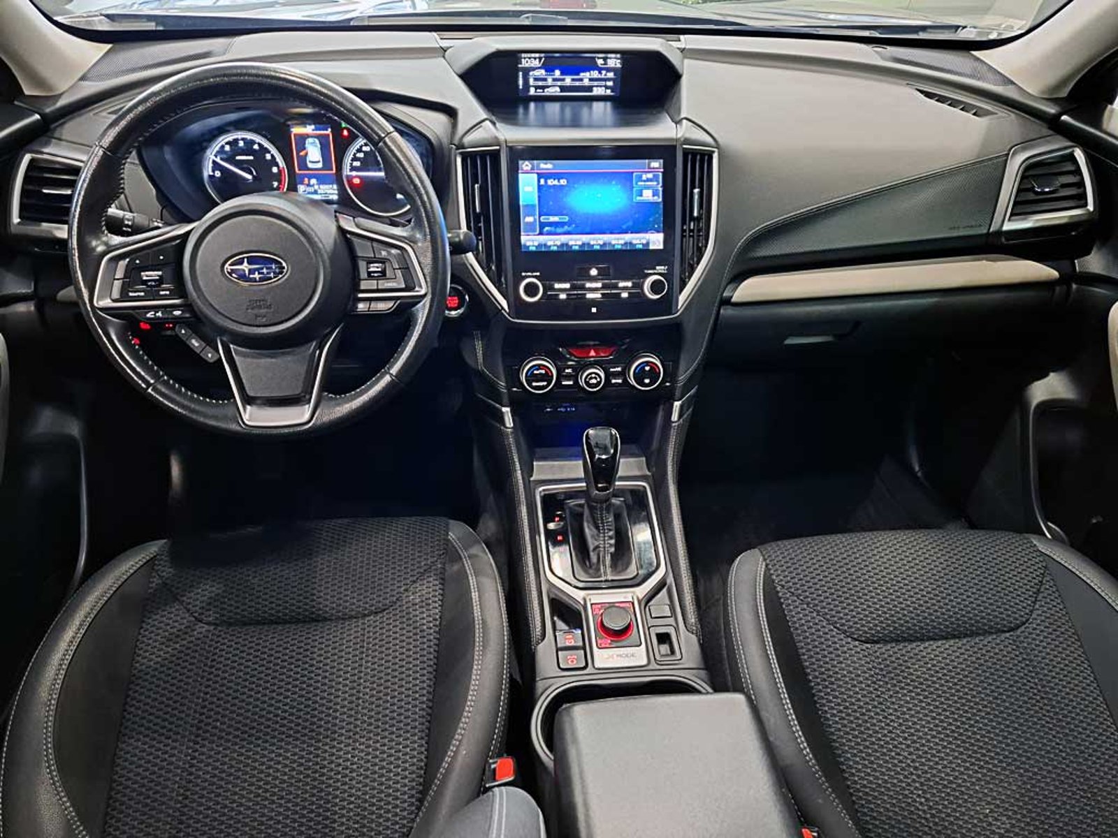 Subaru FORESTER 2.0 X AT 4X4 2024 - Imagen 13 de 20