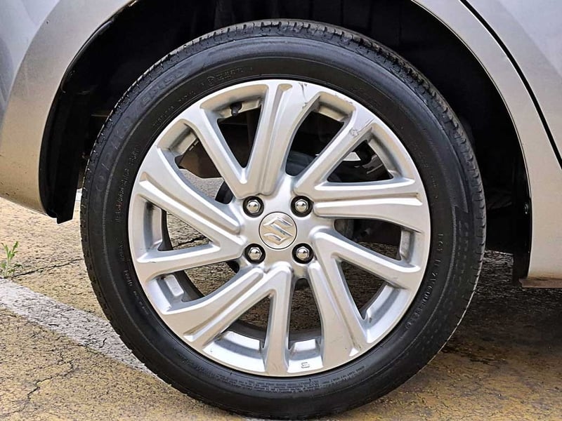 Suzuki SWIFT 1.2 MT HYBRID PLUS 2024 - Imagen 8 de 20