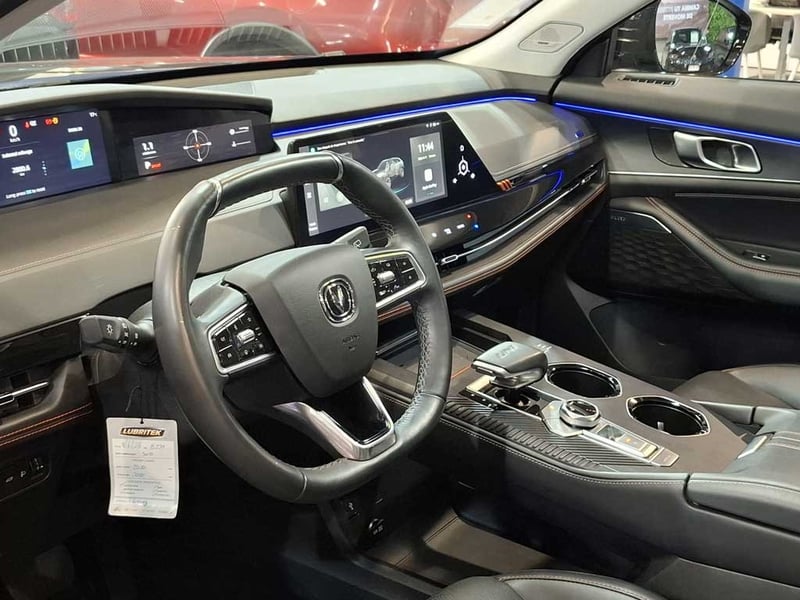 Changan UNI-K 2.0 T ELITE AT 2025 - Imagen 13 de 20