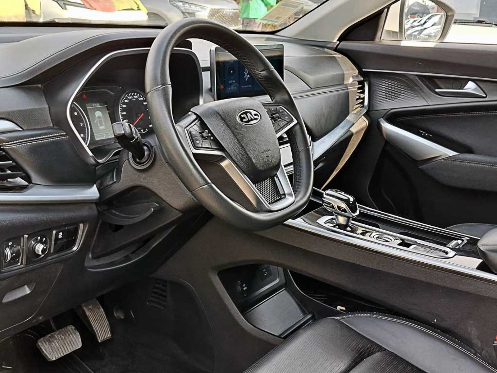 JAC JS8 (IN) 1.5 LUXURY SE DCT AT 2024 - Imagen 10 de 20