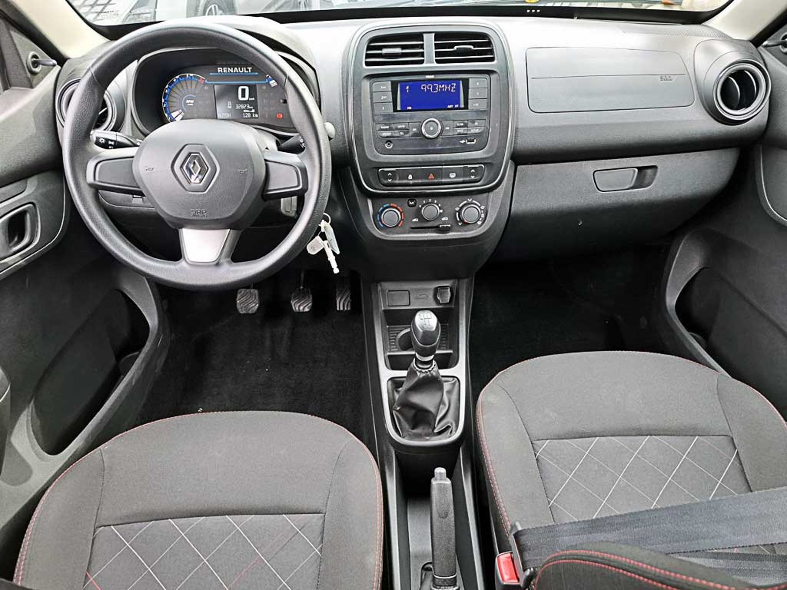 RENAULT KWID (IN) 1.0 HB INTENS MT 2024 - Imagen 14 de 19