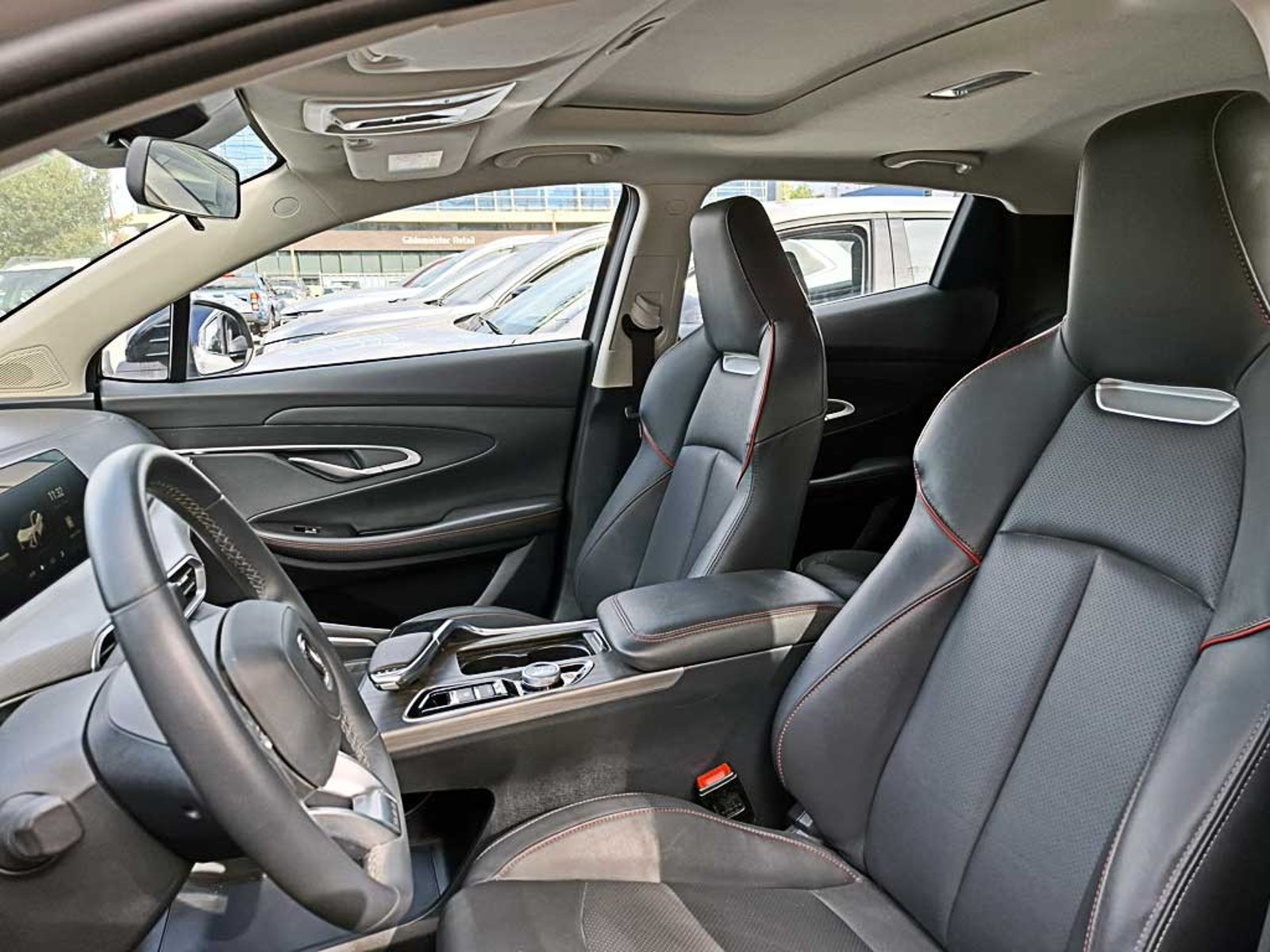 CHANGAN UNI-T (IN) 1.5 LUXURY AT 2024 - Imagen 13 de 20