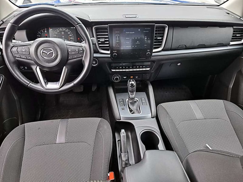 Mazda BT-50 3.0 DC HIGH AT 4X4 DIESEL 2025 - Imagen 13 de 20