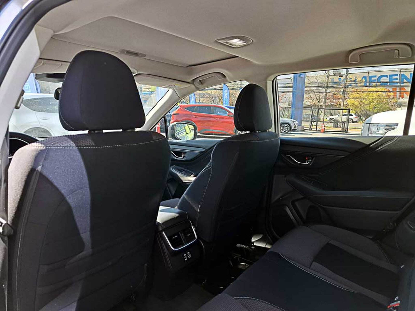 Subaru OUTBACK 2.5 DYNAMIC AT 4X4 2025 - Imagen 16 de 20
