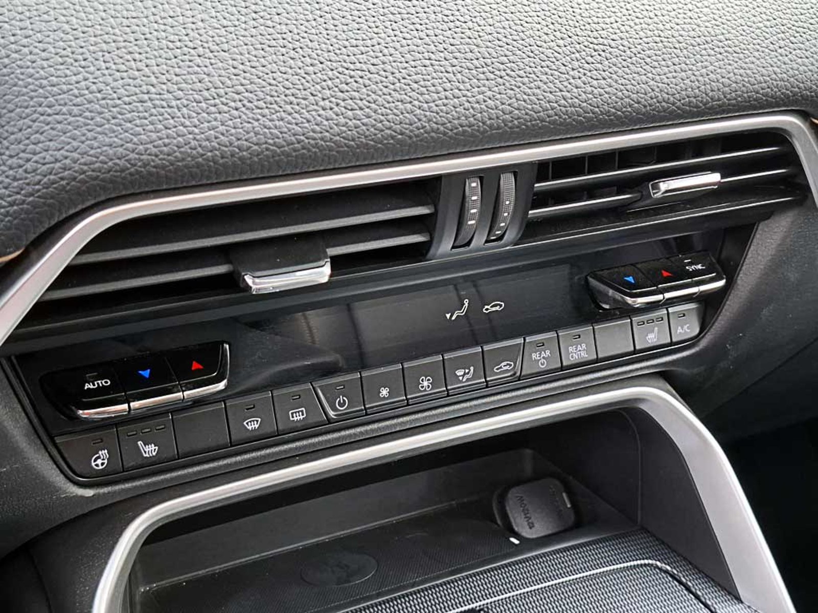 Mazda CX-90 (IN) 3.3 SIGNATURE AT 4X4 HIBRIDO 2025 - Imagen 20 de 20