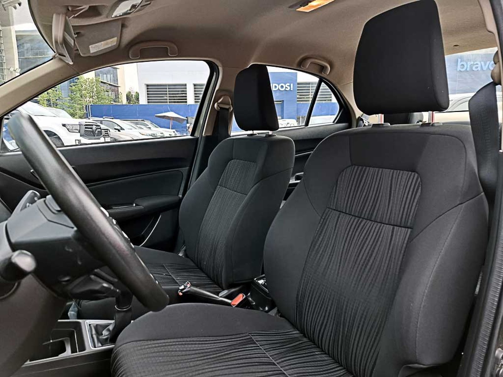 SUZUKI DZIRE (IN) 1.2 GL MT 2024 - Imagen 12 de 19