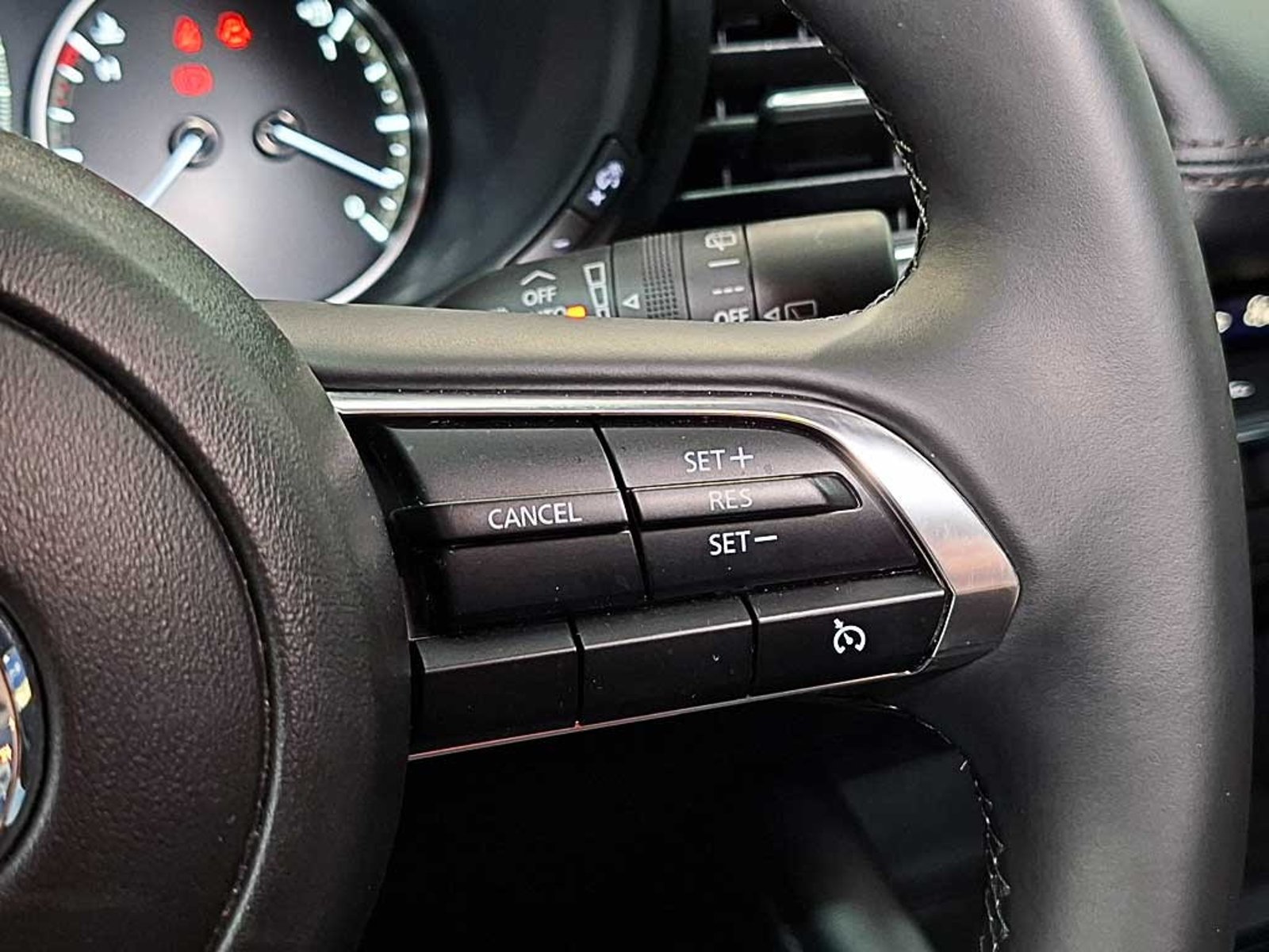 MAZDA 3 SPORT (IN) 2.0 SPORT CORE MT 2025 - Imagen 19 de 20