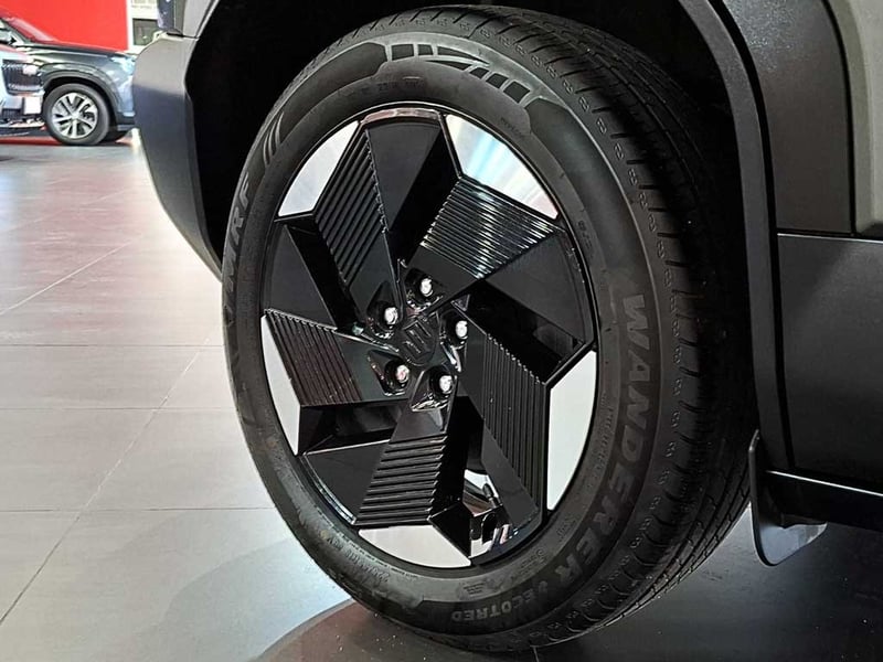 Suzuki VITARA E-VITARA GLX 4WD 2026 - Imagen 9 de 20