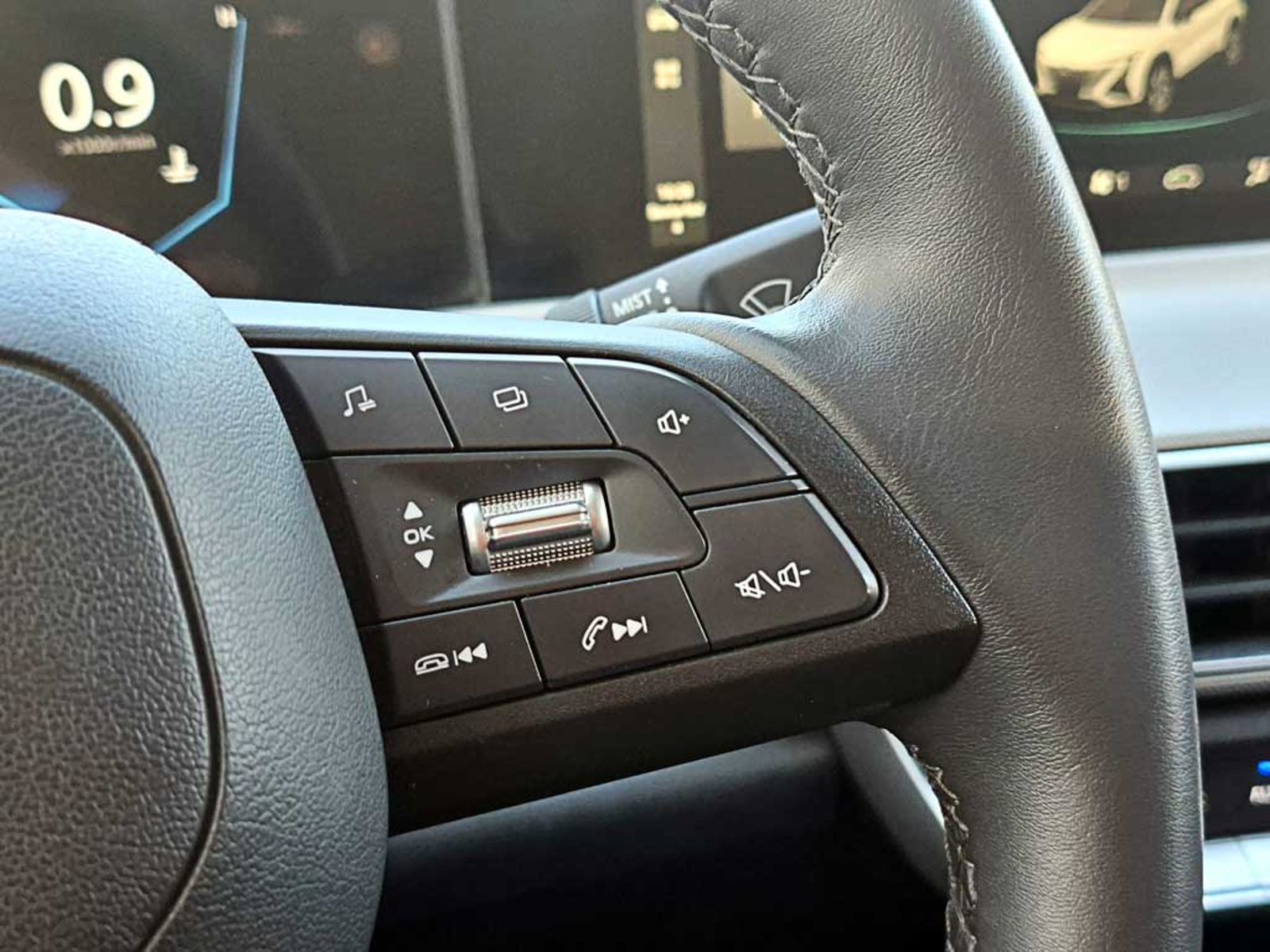 Changan UNI-T 1.5 LUXURY AT 2024 - Imagen 17 de 20